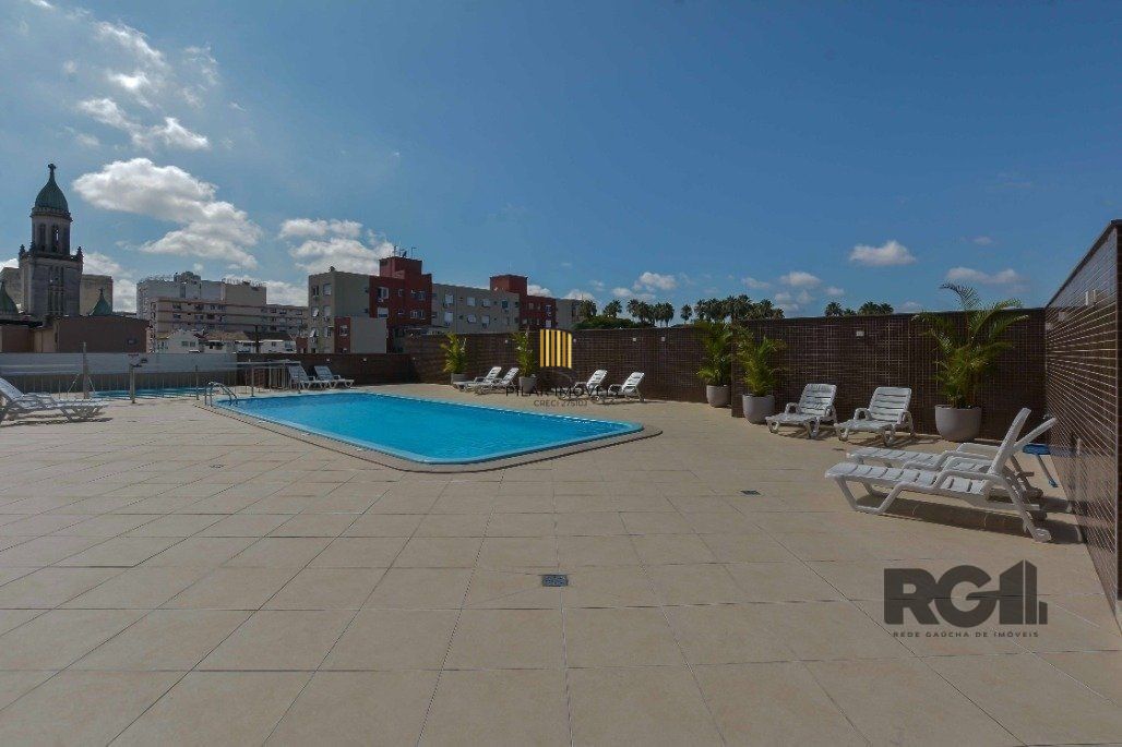 Apartamento 2 quartos, suíte e garagem na Cidade Baixa.