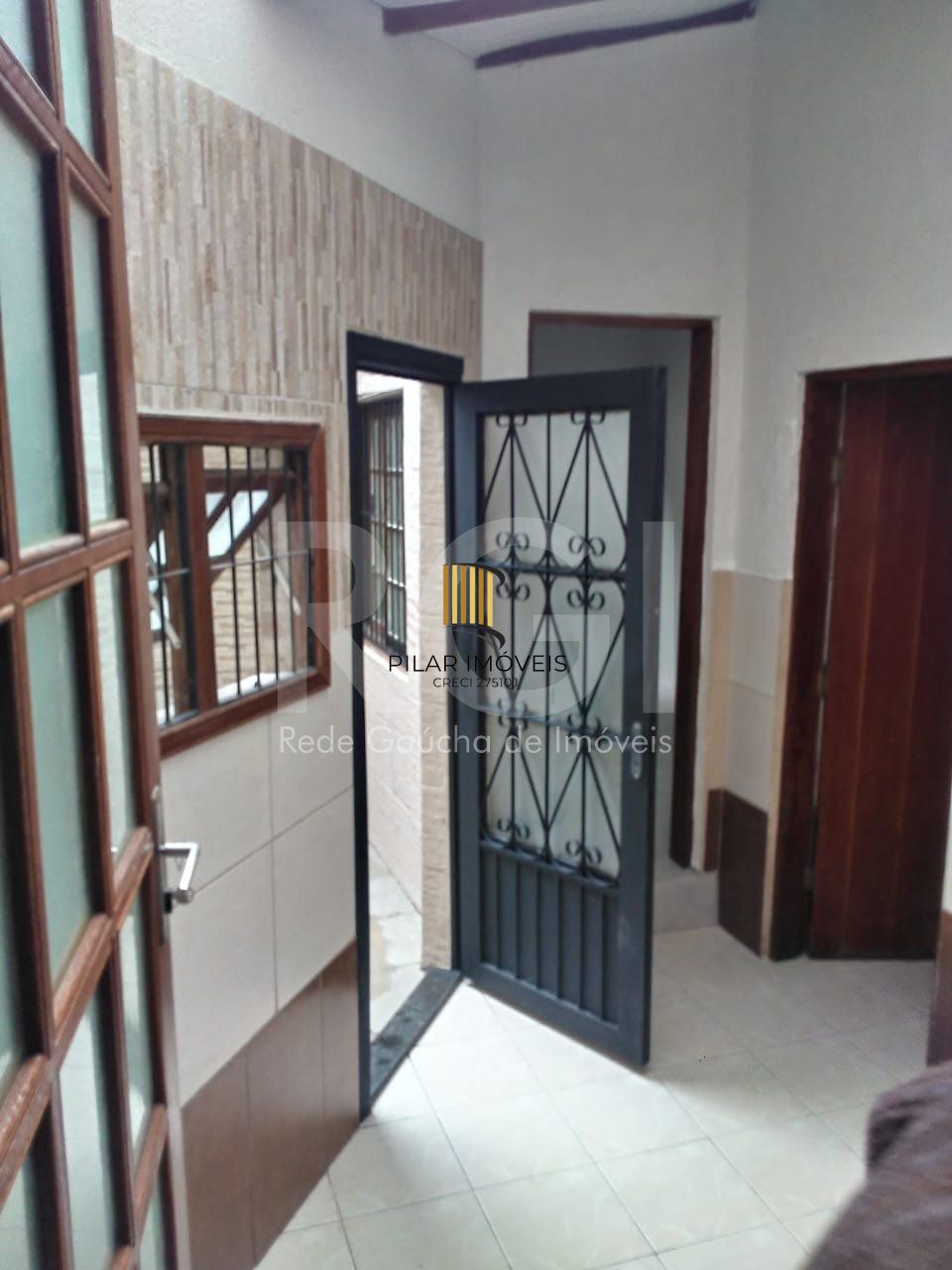 Casa para Venda - 126m², 3 dormitórios, Floresta