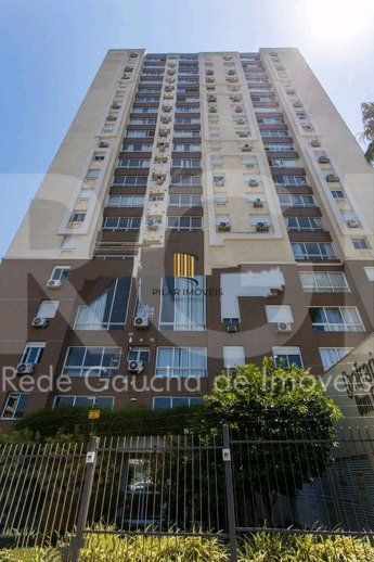 Apartamento para Venda - 80.99m², 3 dormitórios, sendo 1 suites, 2 vagas - Bom Fim