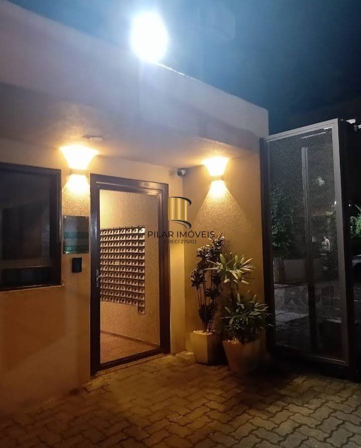 Apartamento 2 Dormitório(s) Bairro Agronomia