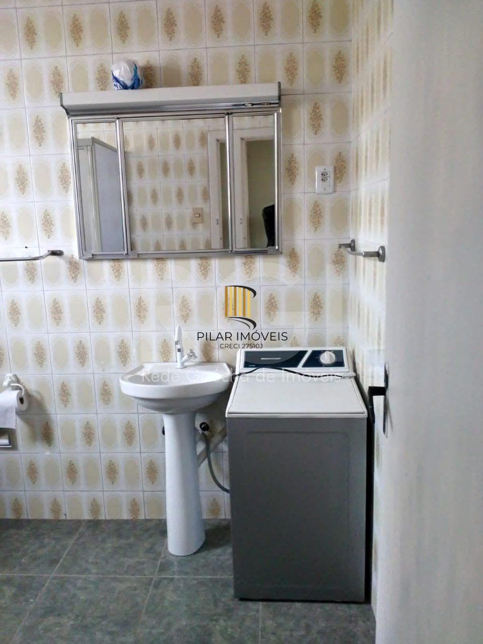Casa para Venda - 126m², 3 dormitórios, Floresta