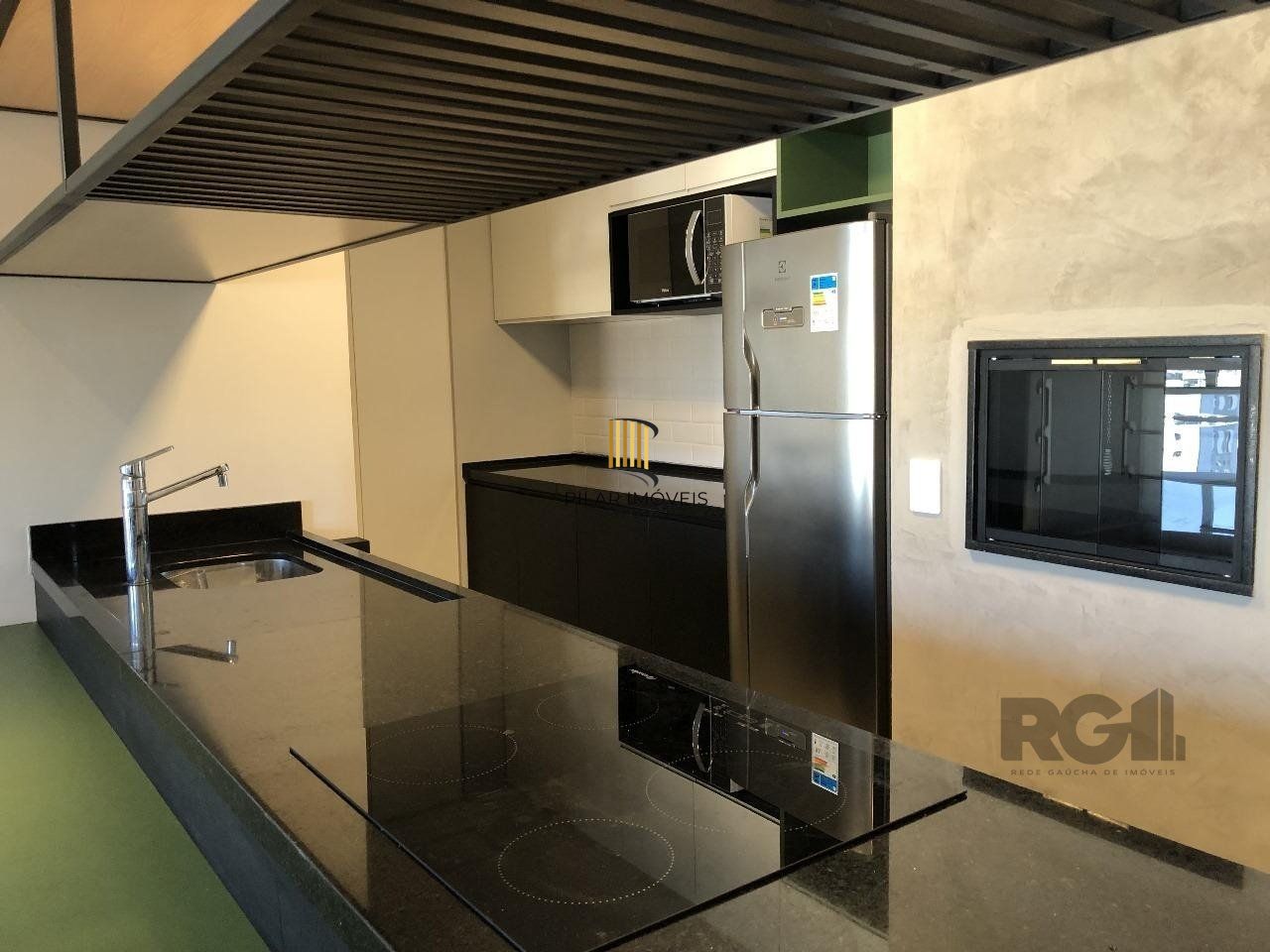 Apartamento 1 Dormitório com garagem Bairro Cidade Baixa