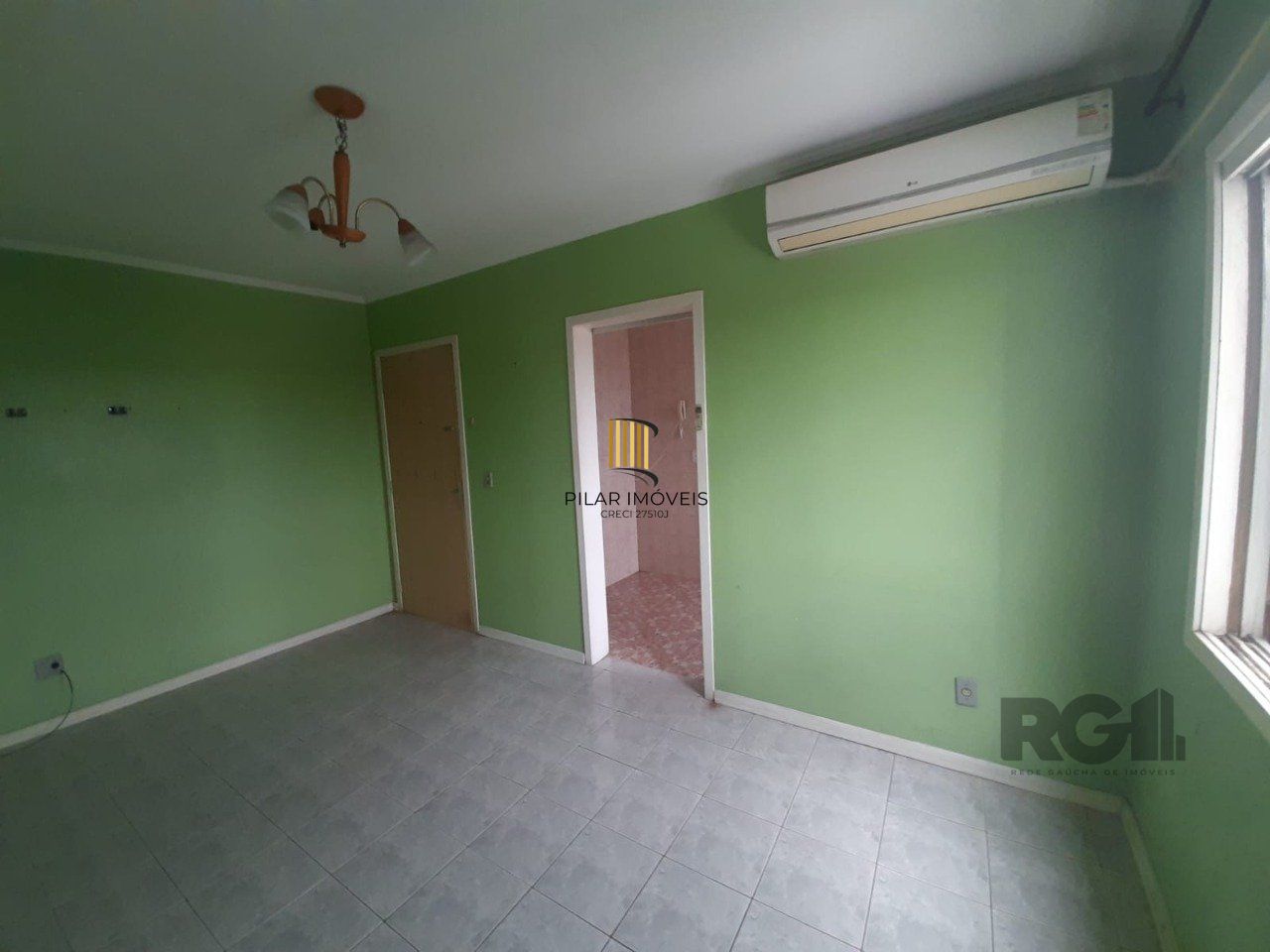 Apartamento 2 dormitórios, frente,  com vaga , , Bairro Partenon- porto alegre