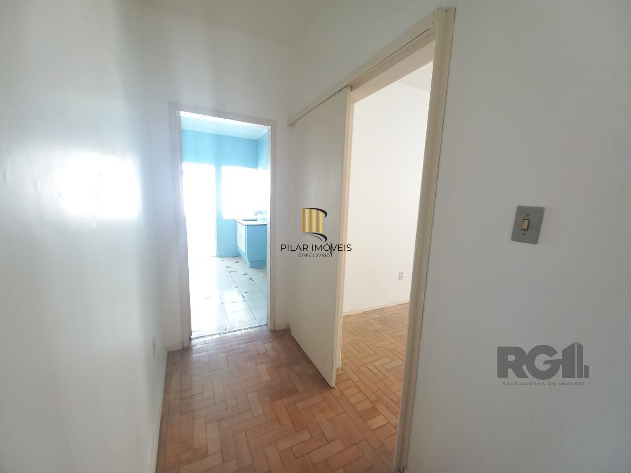 Apartamento com 2 quartos na Cidade Baixa!