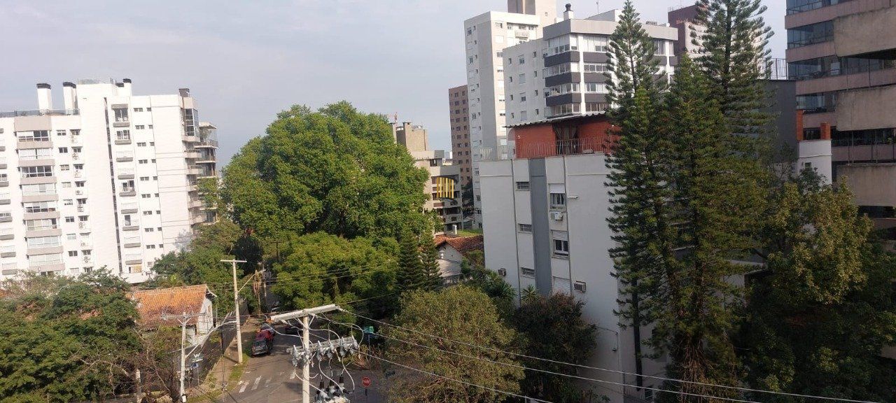 Apartamento 3 dormitórios no bairro Petrópolis