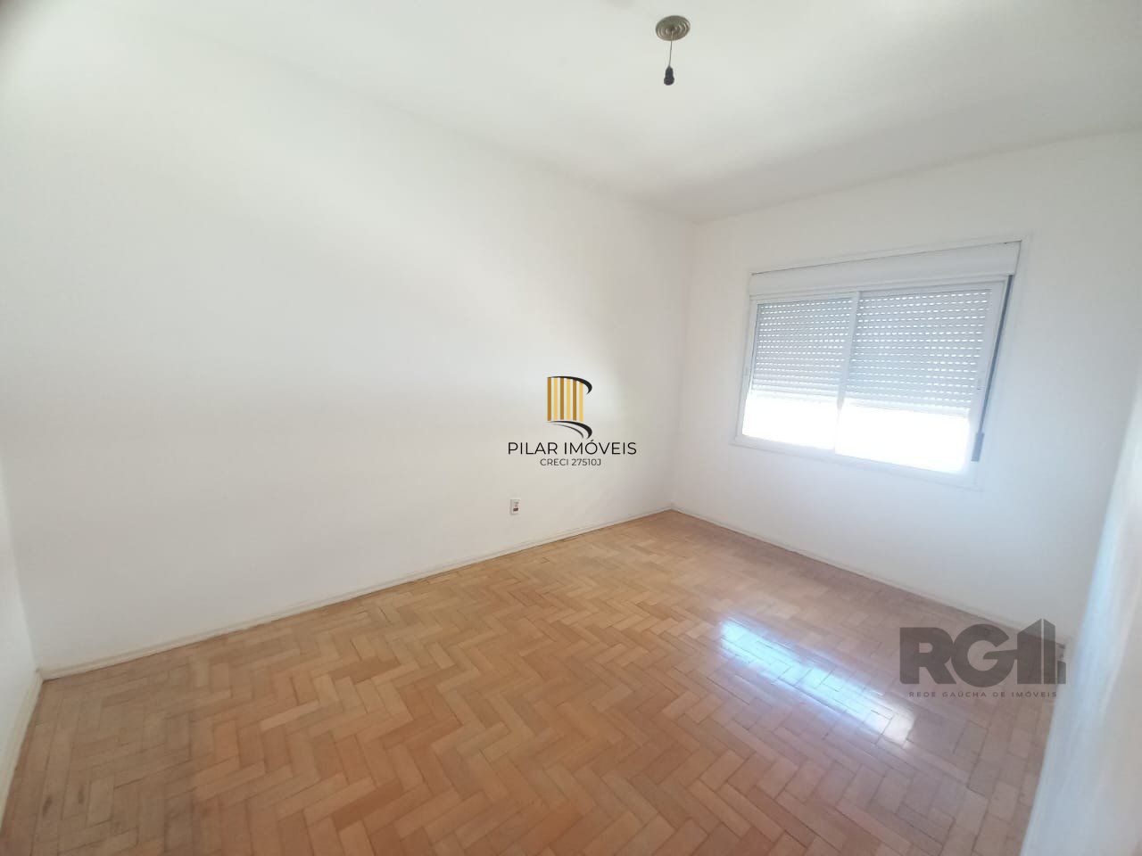 Apartamento com 2 quartos na Cidade Baixa!