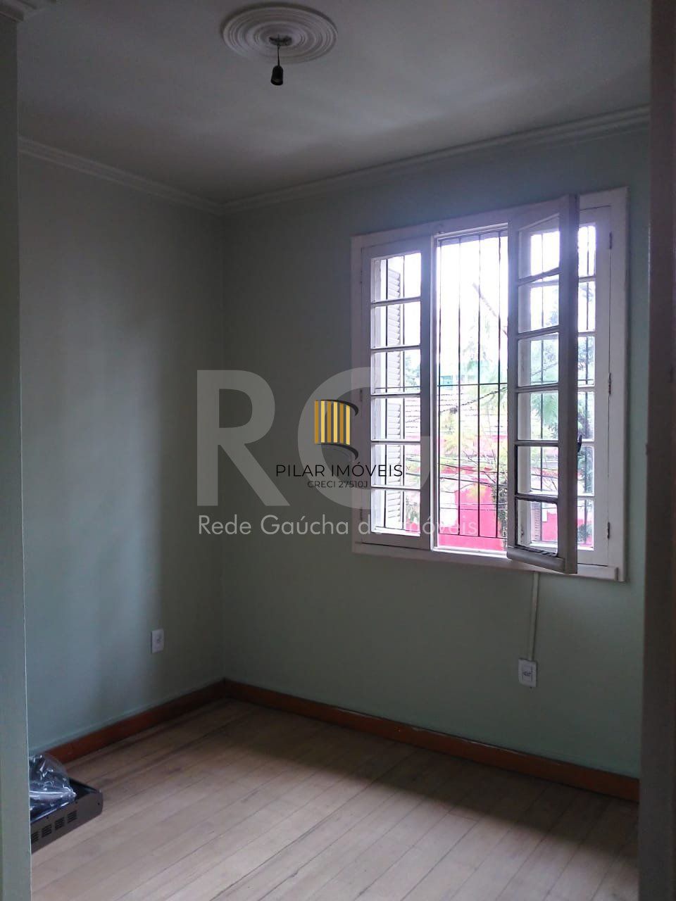Casa para Venda - 126m², 3 dormitórios, Floresta