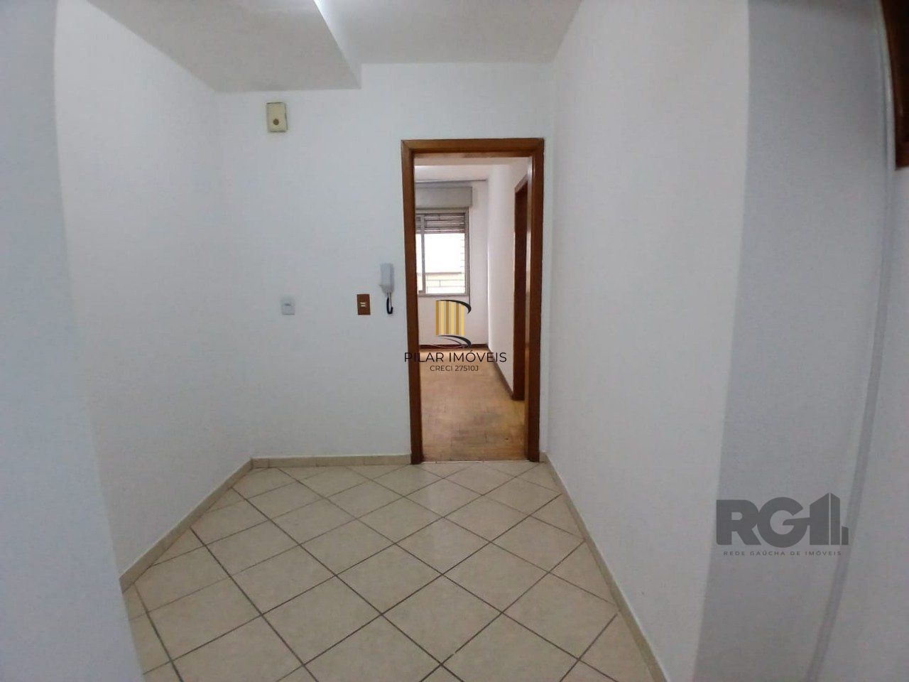 Apartamento  térreo de 1 quarto  42 m2 com patio 