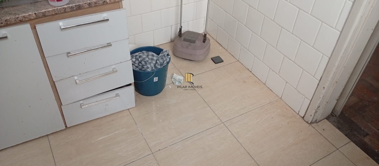 Apartamento 2 dormitórios no bairro Azenha