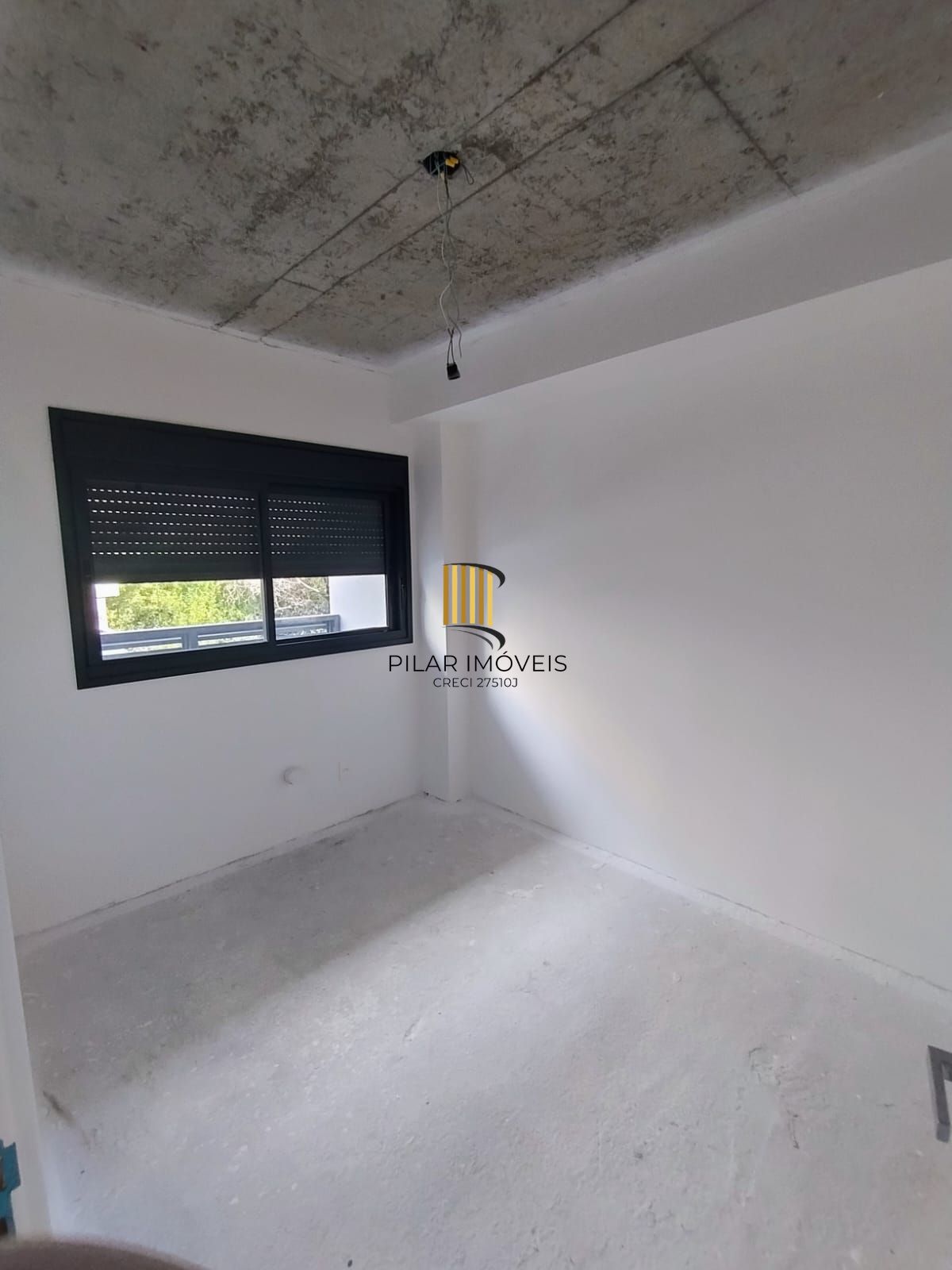 **Apartamento 3 quartos 2 garagens Novo e Desocupado à Venda na Cidade Baixa, Porto Alegre, RS**