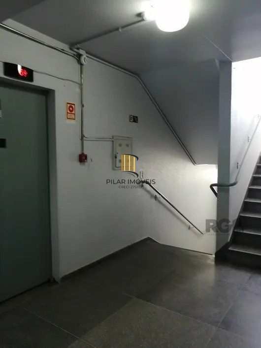  Apartamento 2 dormitórios , de frente, com vista , ensolarado , bairro centro - Sao Leopoldo