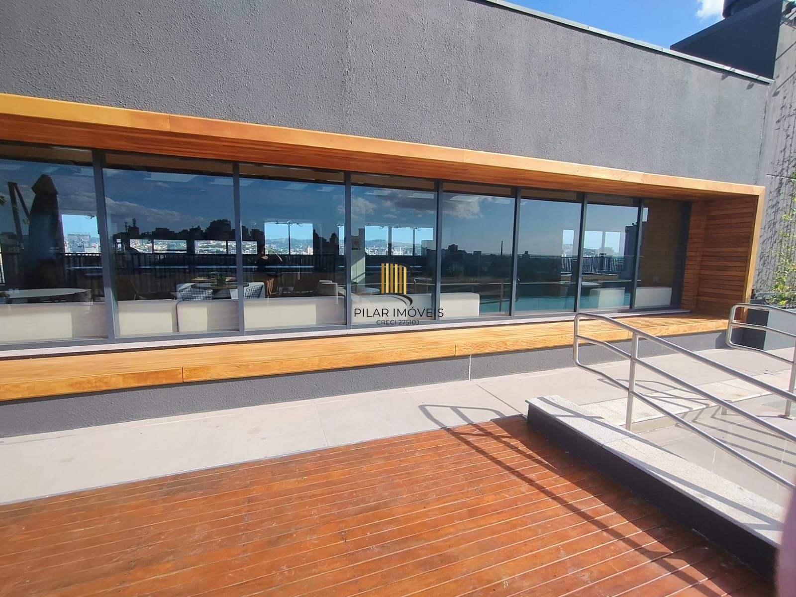 Apartamento 2 dormitórios no bairro Cidade Baixa