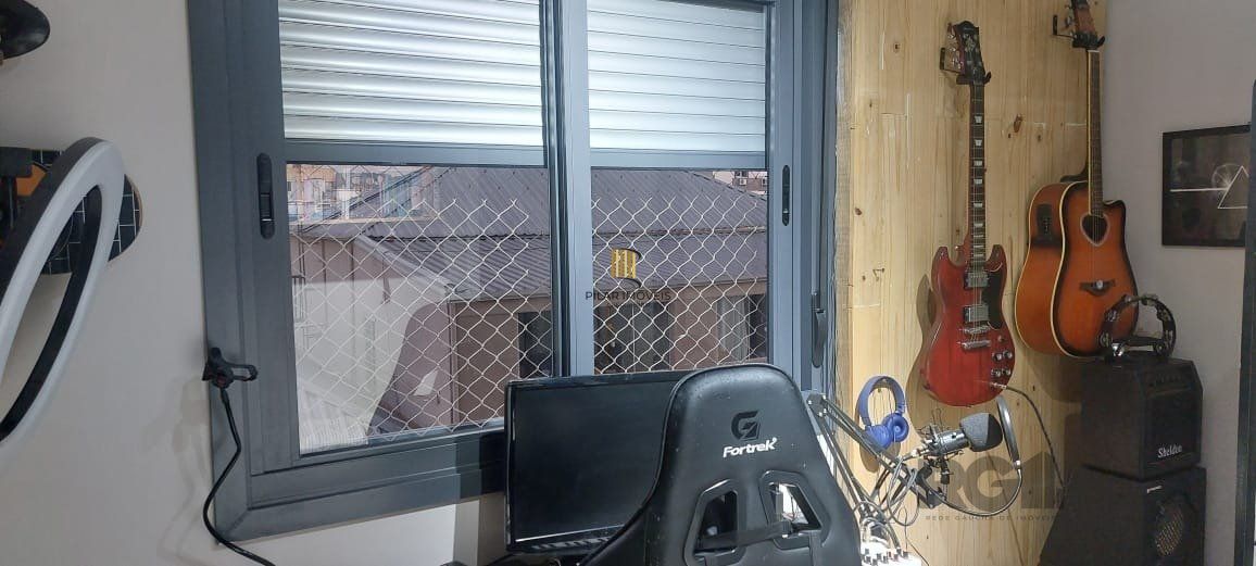 Apartamento 2 dormitórios no bairro Farroupilha