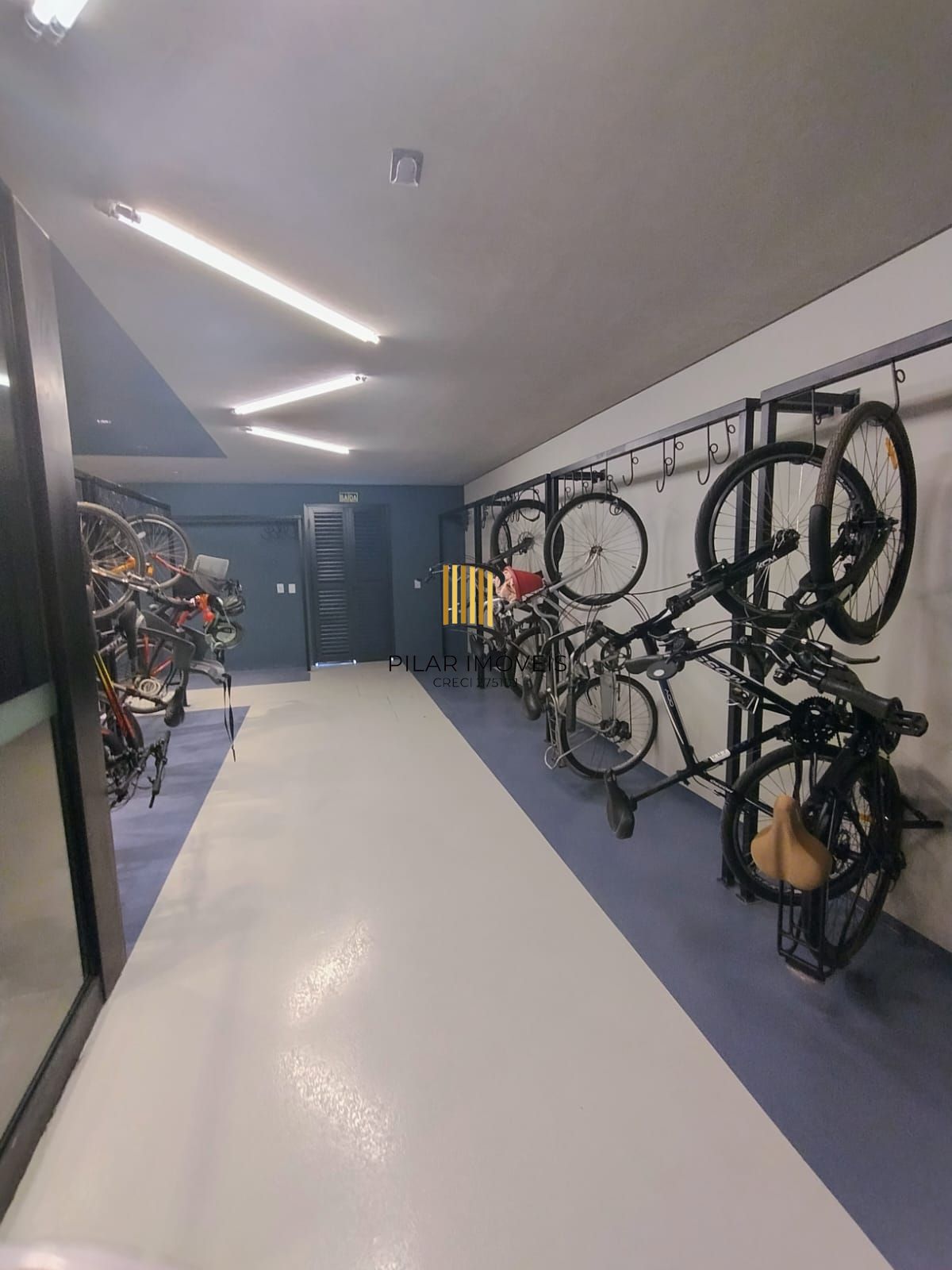 **Apartamento 3 quartos 2 garagens Novo e Desocupado à Venda na Cidade Baixa, Porto Alegre, RS**