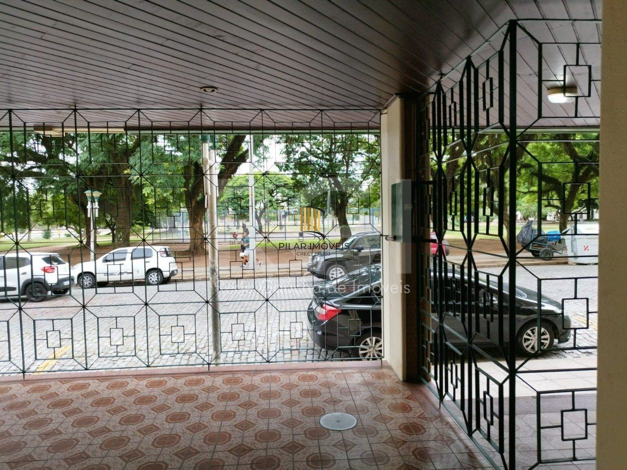 Apartamento de 1 dormitório com elevador,sol da manha