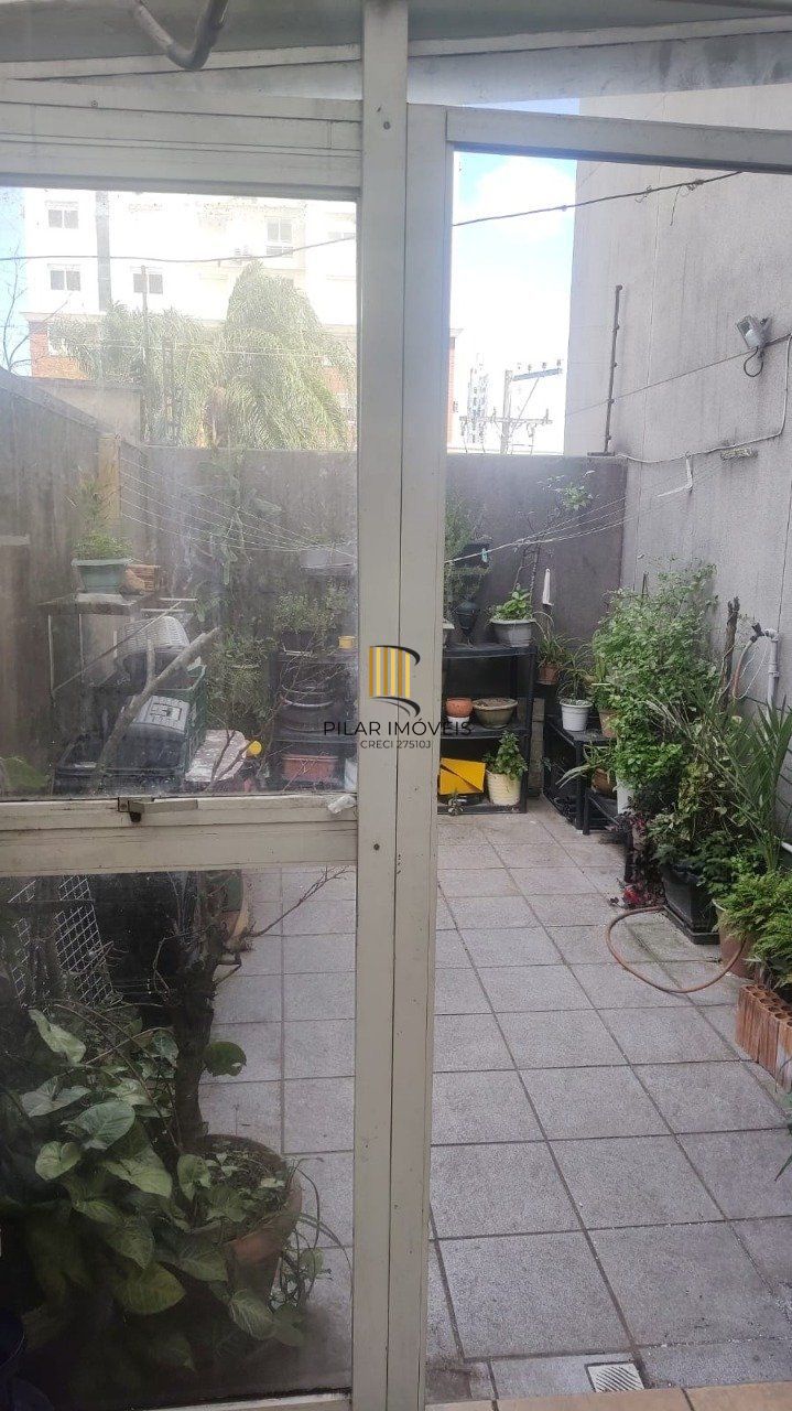 Apartamento  2 quartos tipo cobertura horizontal na cidade Baixa!