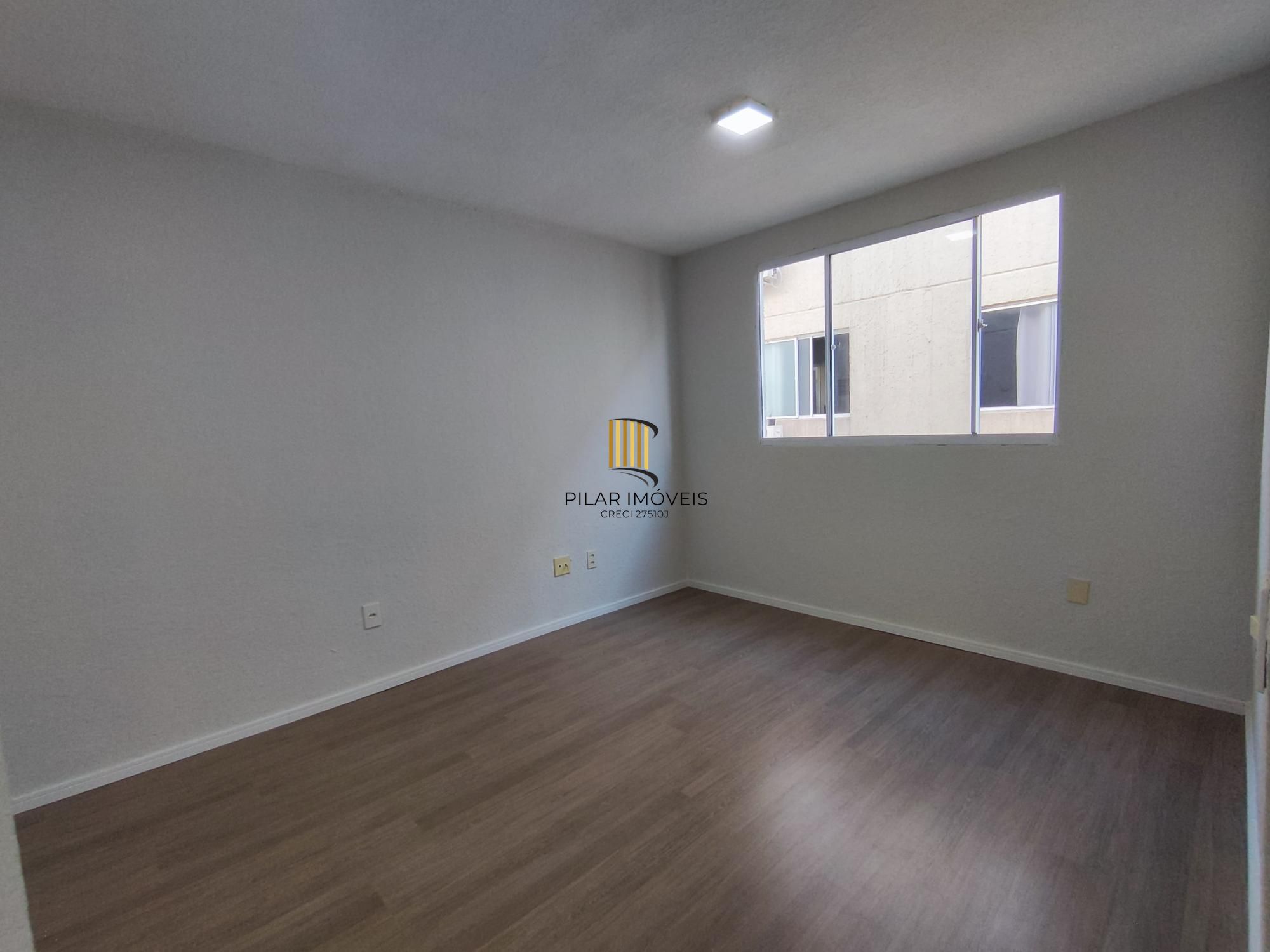 Apartamento 2 dormitórios com vaga de garagem em condominio fechado!