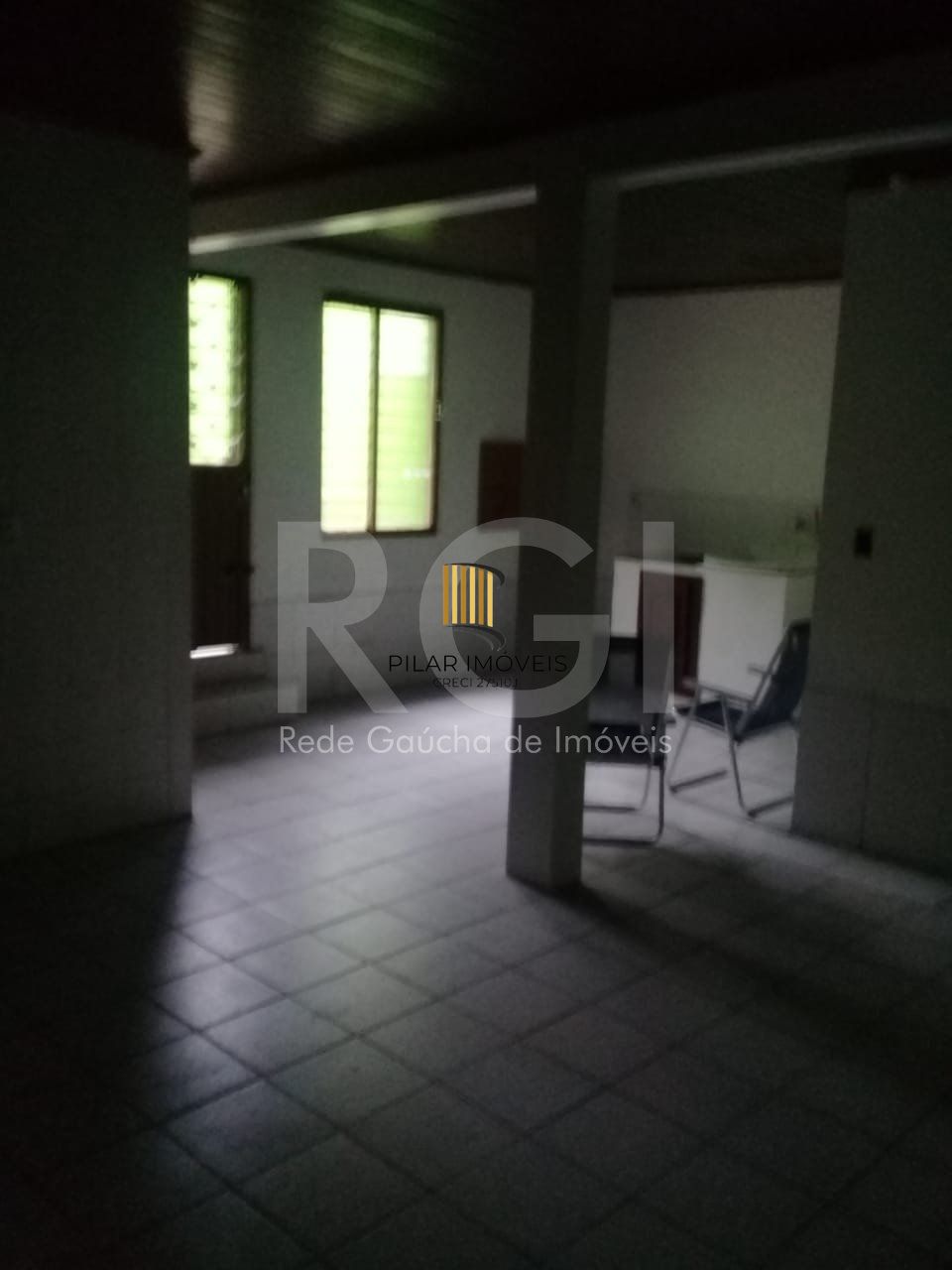 Casa para Venda - 120m², 2 dormitórios, 2 vagas - Rubem Berta
