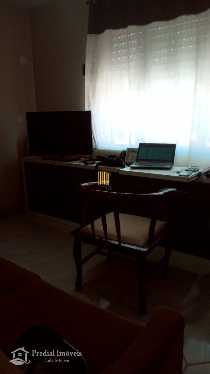 Apartamento para Venda - 83.6m², 3 dormitórios, 1 vaga - Camaquã