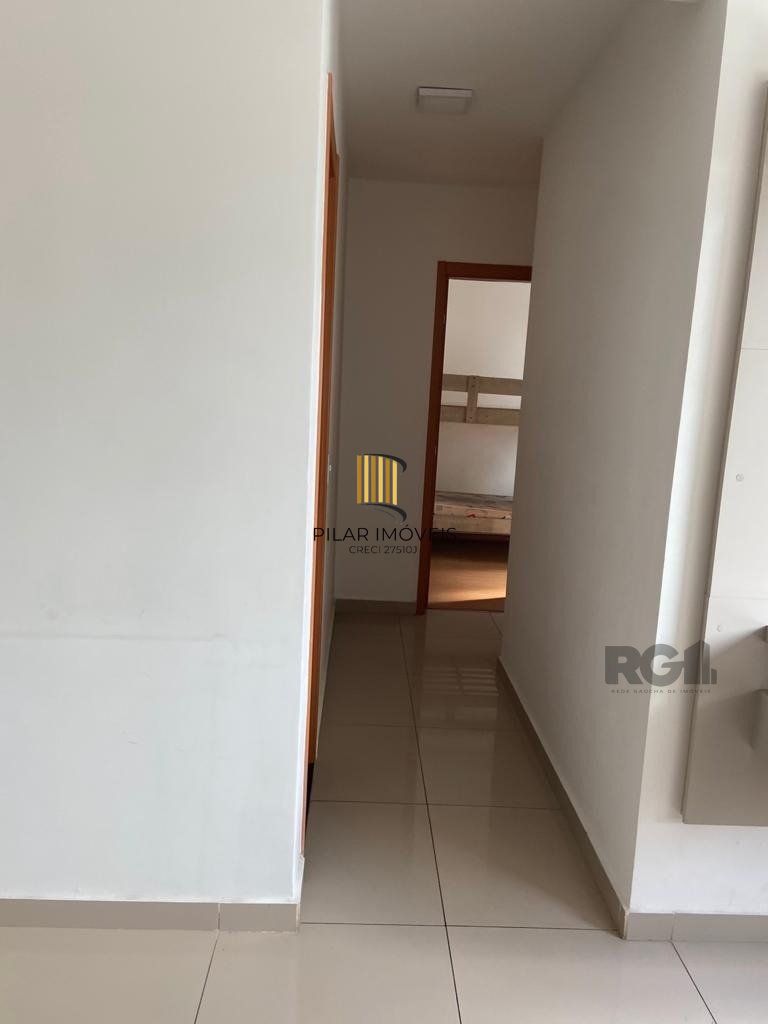 Apartamento 2 dormitórios no bairro Humaitá