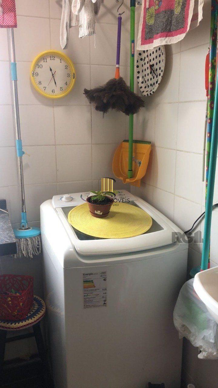 Excelente apartamento 2 quartos, suite e garagem na Cidade Baixa!