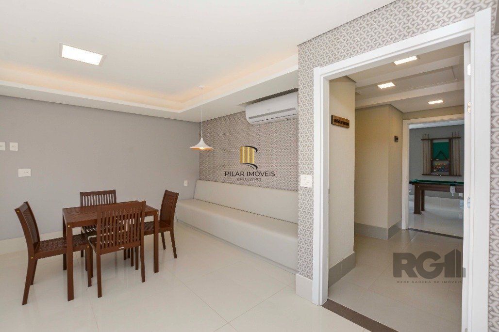 Apartamento à venda na Cidade Baixa COM GARAGEM!