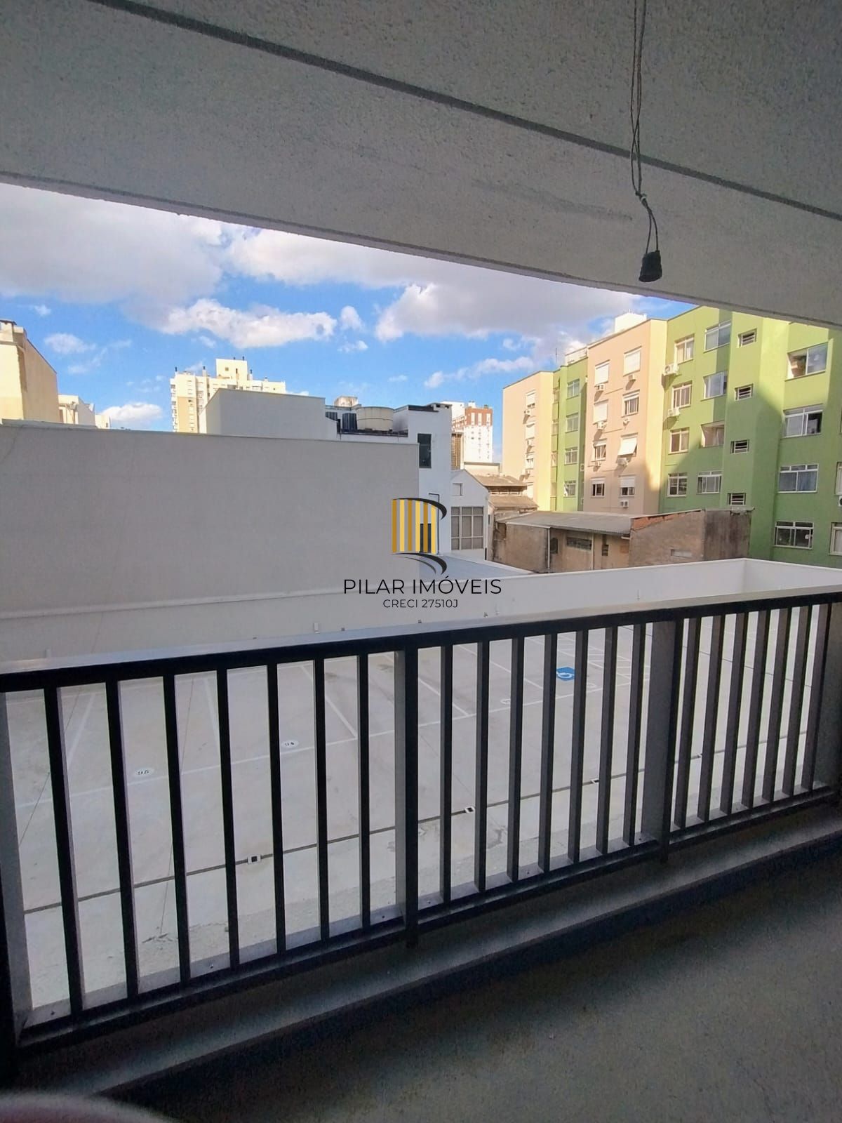 **Apartamento 3 quartos 2 garagens Novo e Desocupado à Venda na Cidade Baixa, Porto Alegre, RS**