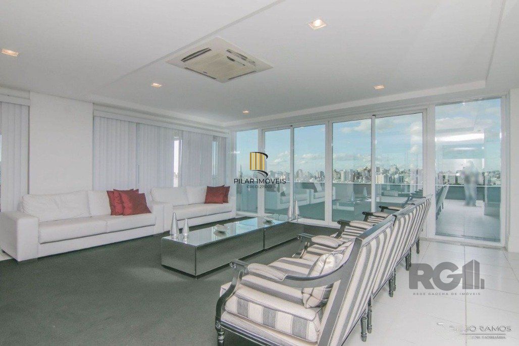 Apartamento 3 dormitórios no bairro Cidade Baixa