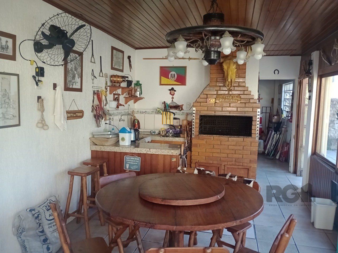Casa 3 dormitórios no bairro Santo Antônio