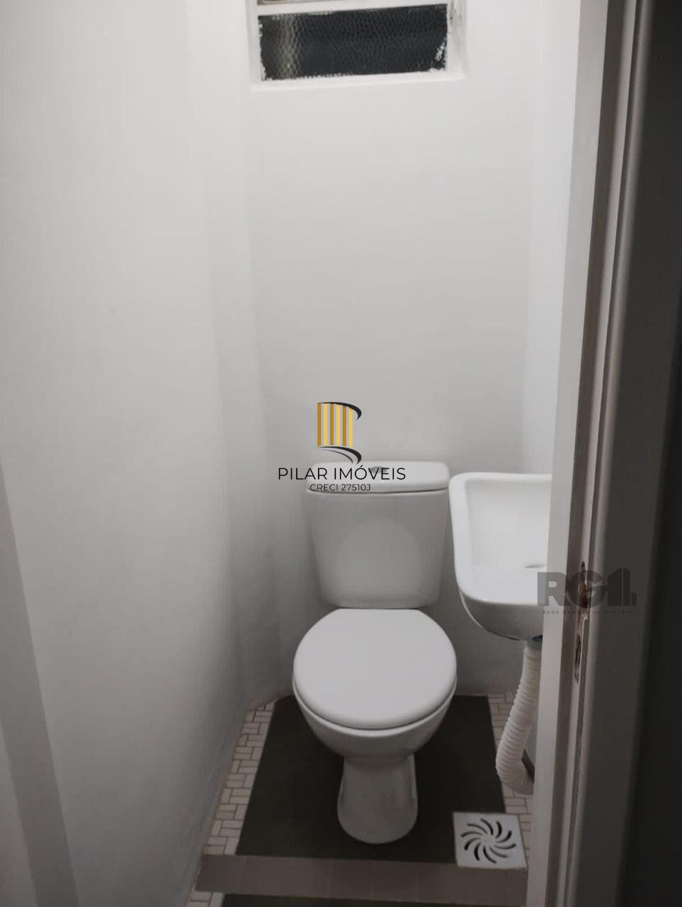 Apartamento 3 dormitórios no bairro Azenha