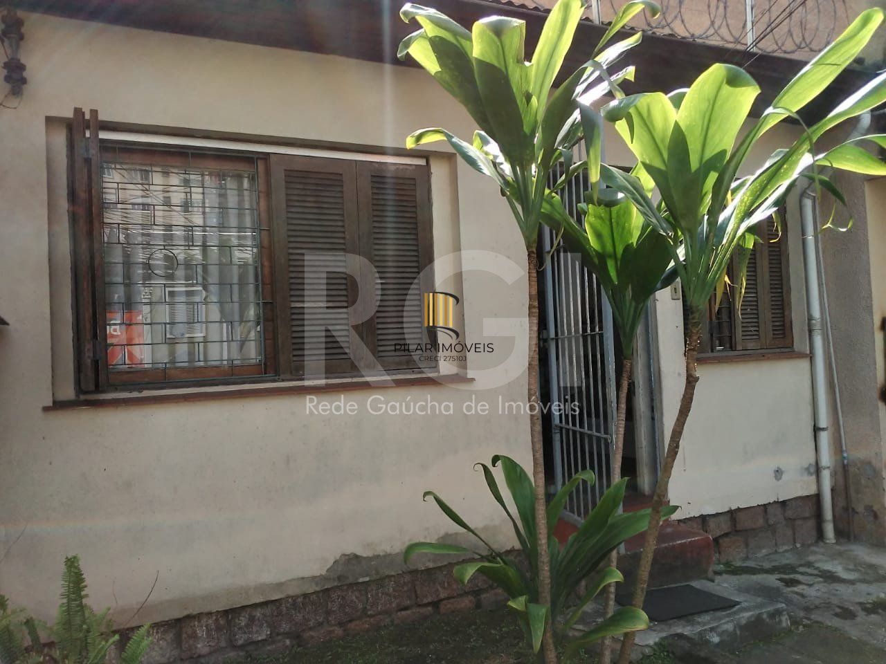 Casa para Venda - 130m², 2 dormitórios, 1 vaga - Cidade Baixa