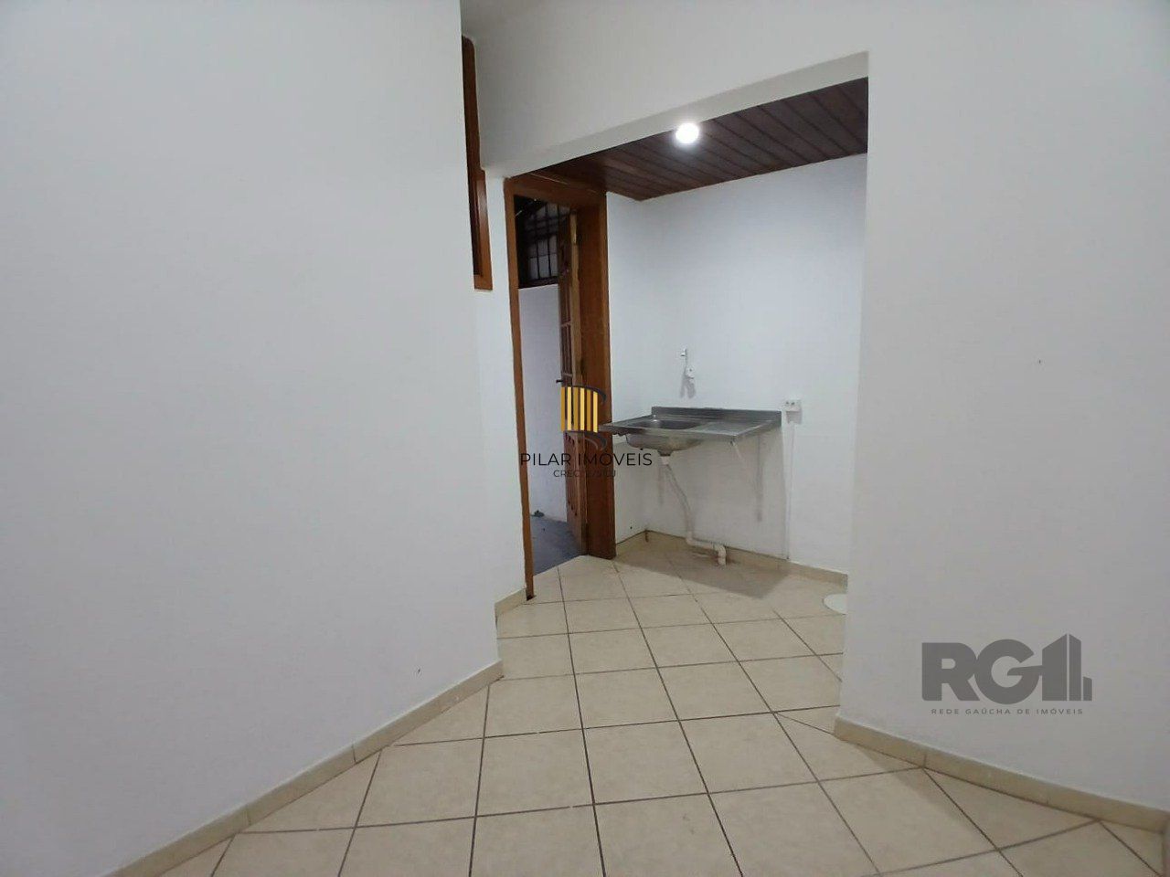 Apartamento  térreo de 1 quarto  42 m2 com patio 
