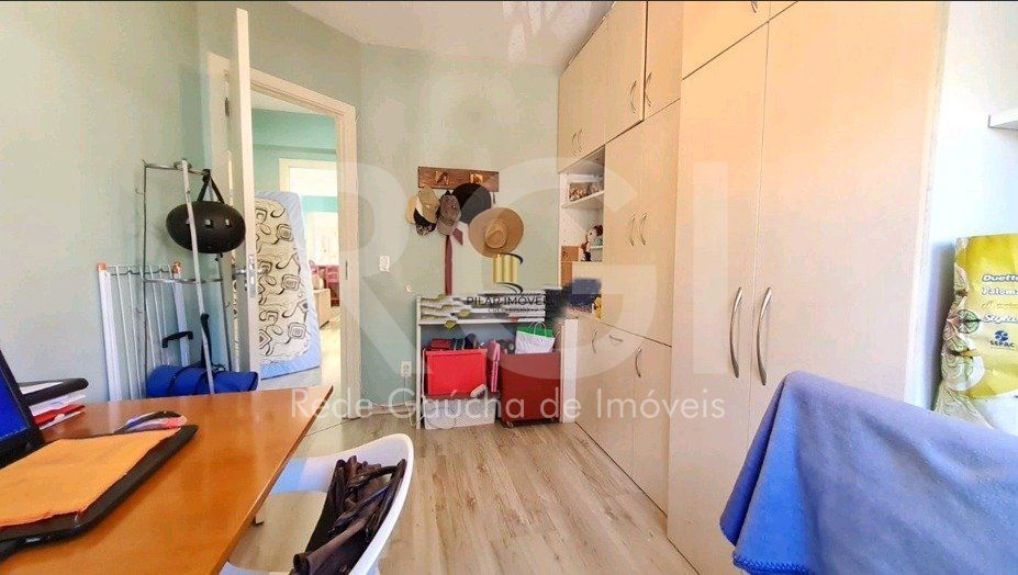Apartamento para Venda - 87.7m², 3 dormitórios, sendo 1 suites, 2 vagas - Menino Deus