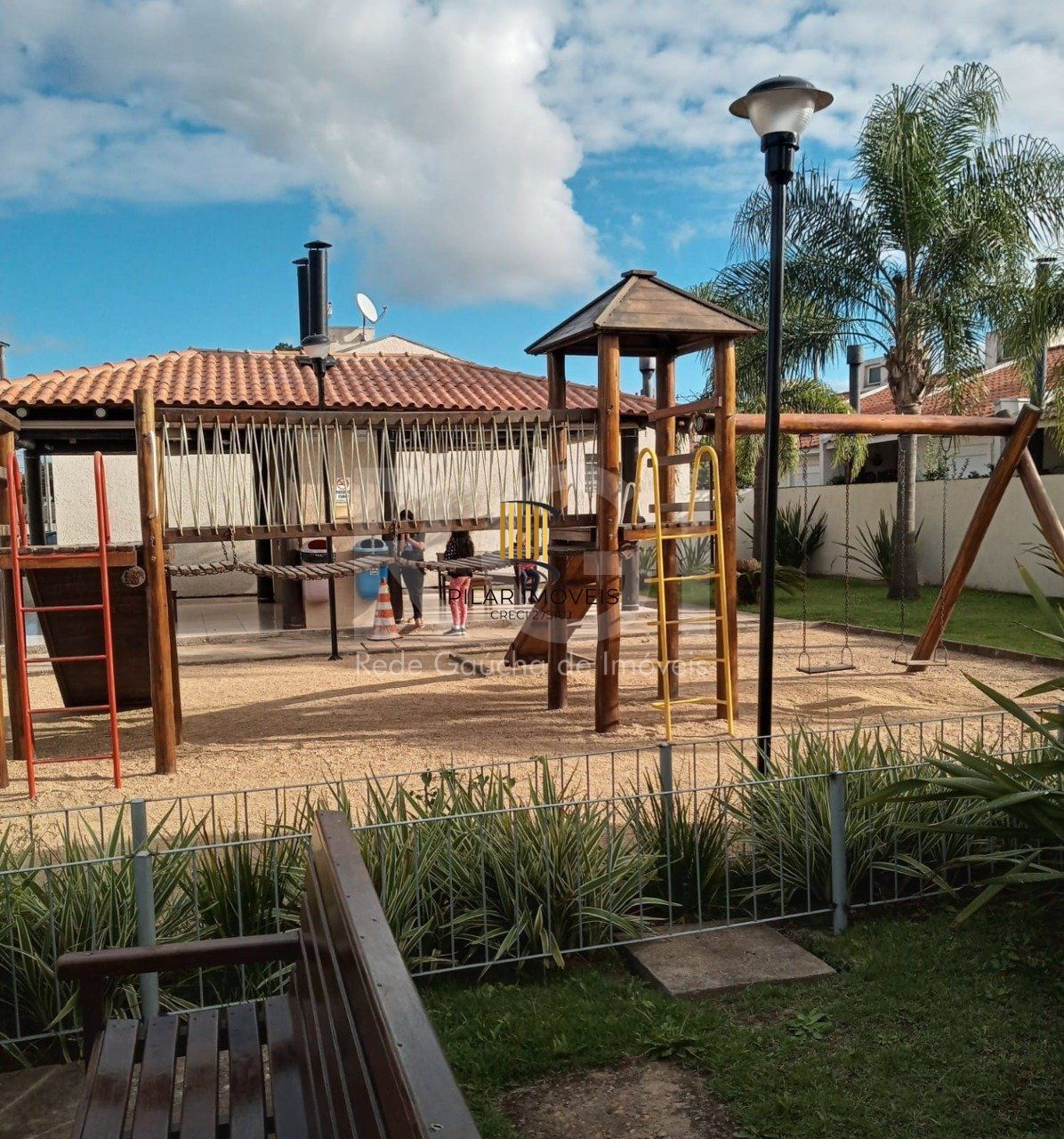Casa de Condomínio 2 dormitórios no bairro Restinga