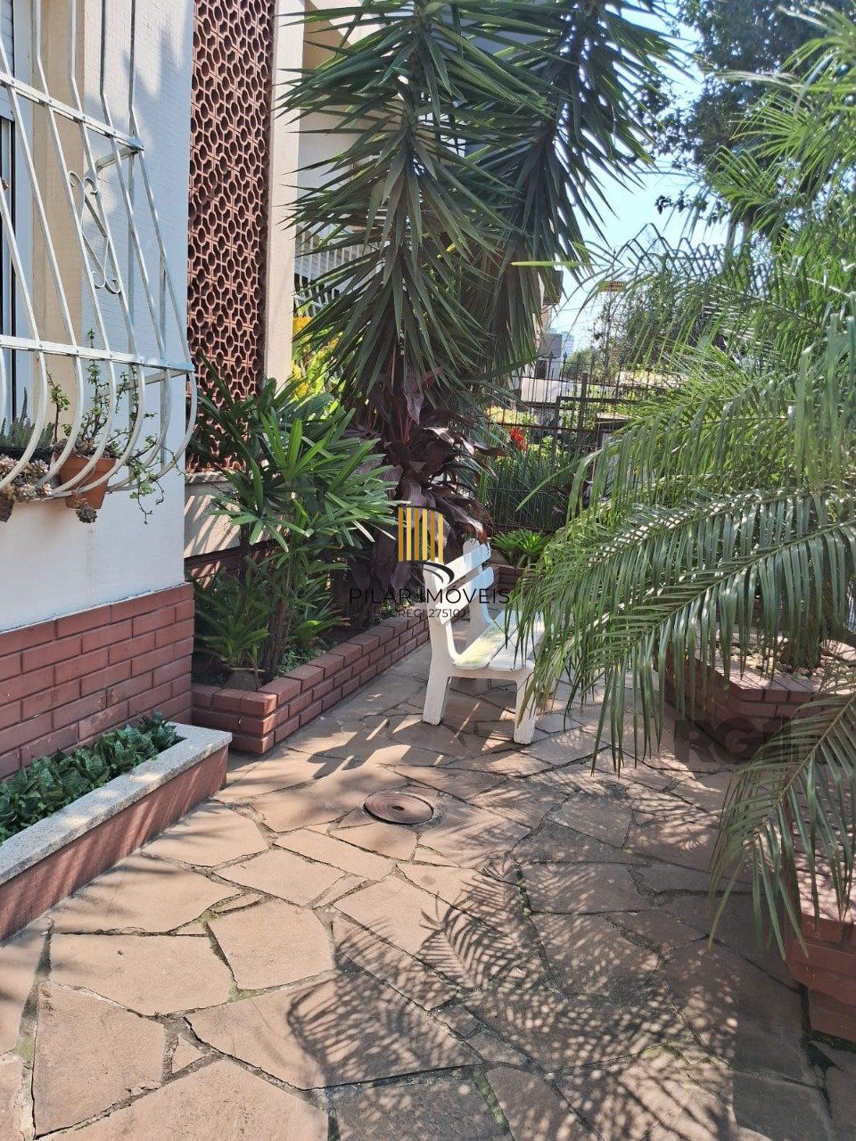 Apartamento com 2 quartos na Cidade Baixa!