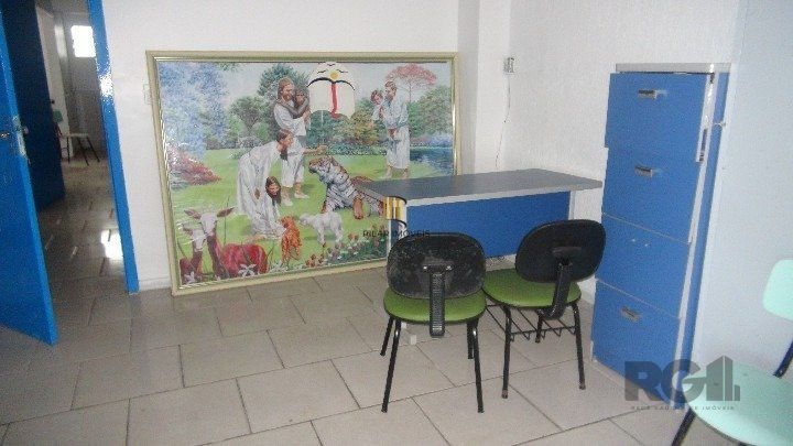 Prédio Comercial 14 dormitórios no bairro Passo do Feijó