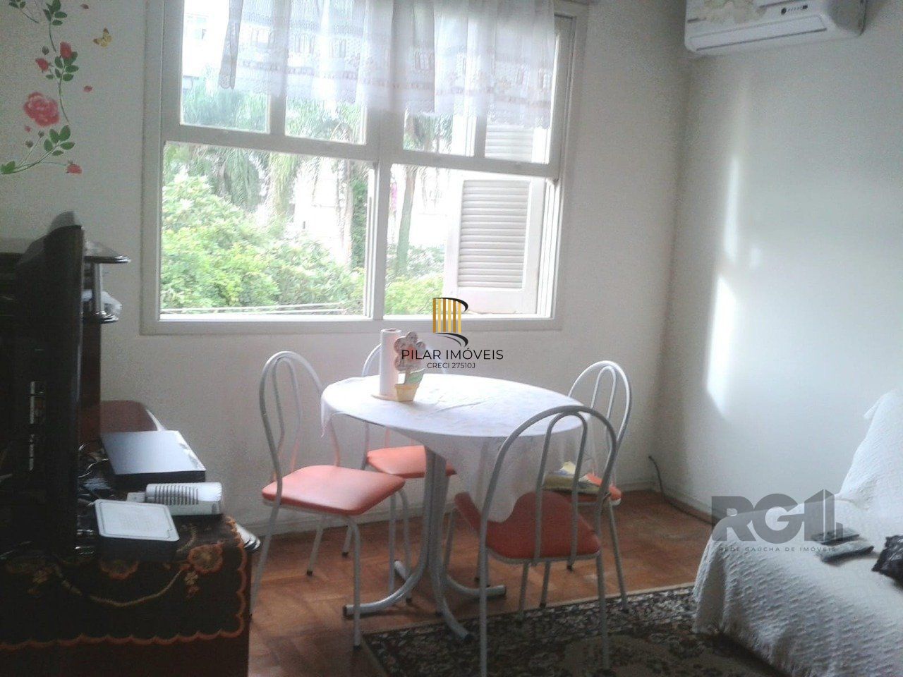 Apartamento 2 dormitorios na cidade baixa