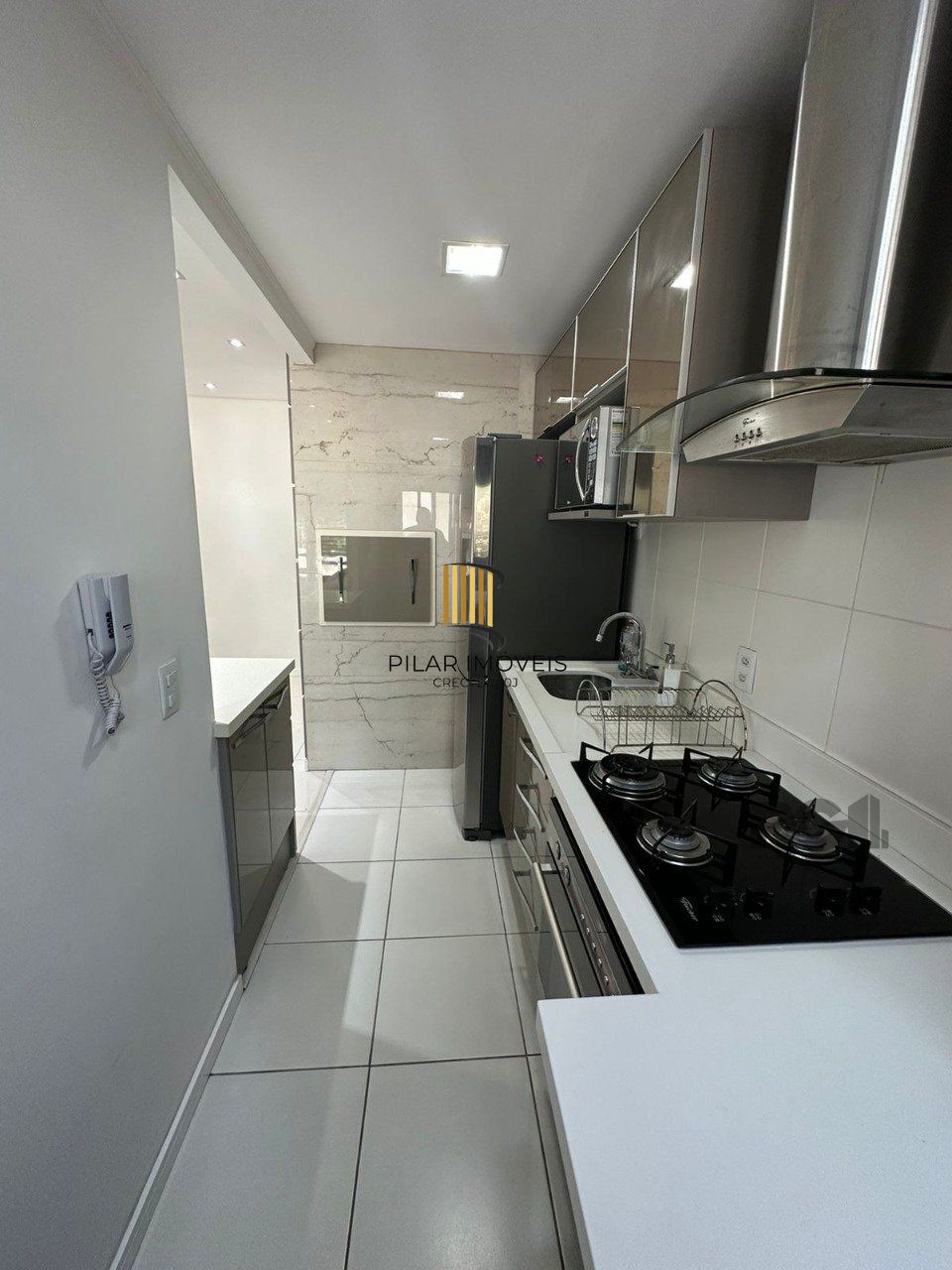 Apartamento 2 dormitórios no bairro Camaquã