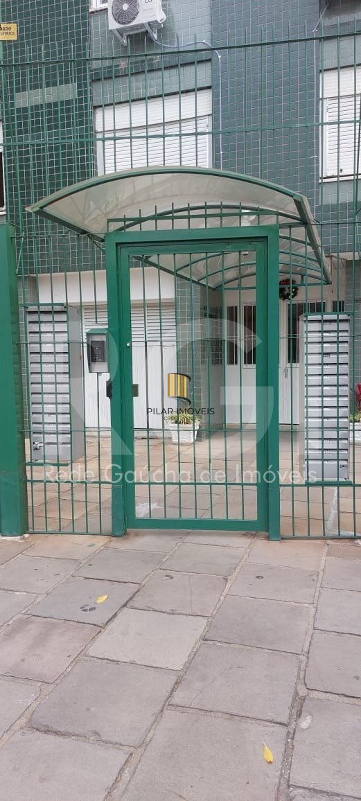 Apartamento com 3 quartos, 2 banheiros, desocupado e 1 vaga!