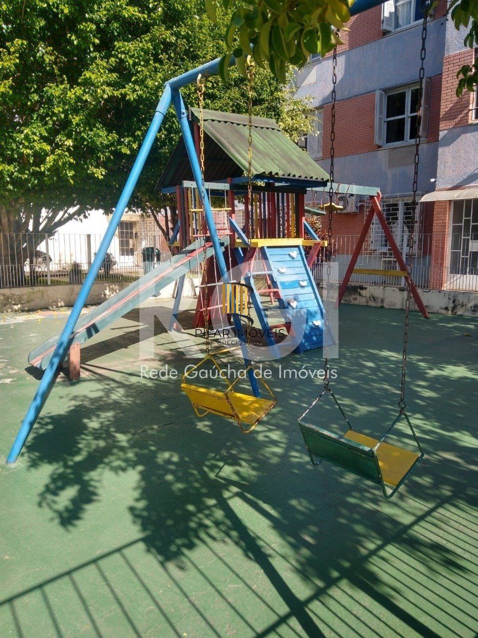 Apartamento para Venda - 59.5m², 2 dormitórios, 1 vaga - Tristeza