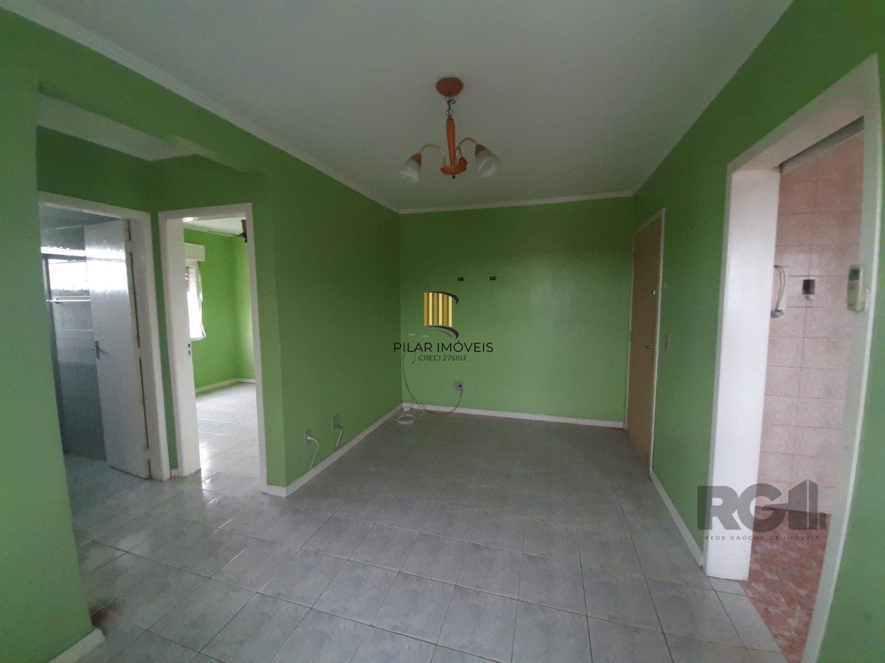 Apartamento 2 dormitórios, frente,  com vaga , , Bairro Partenon- porto alegre