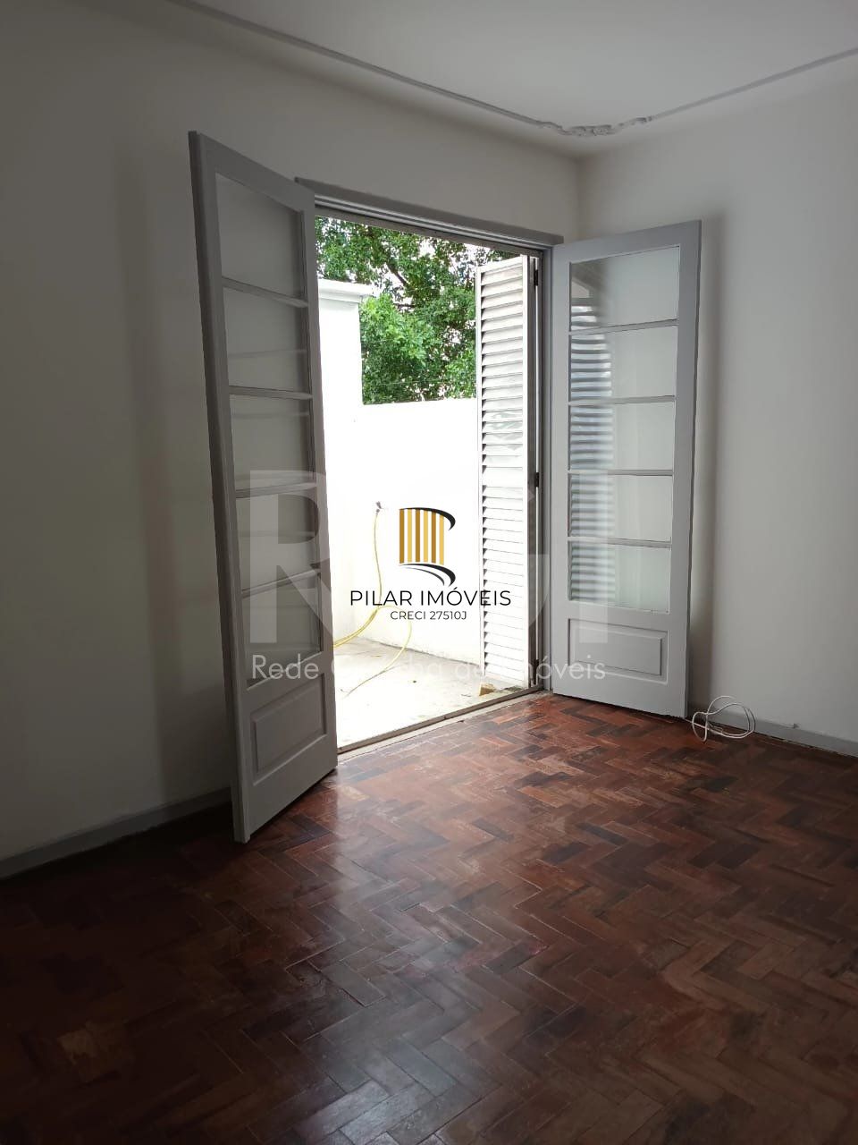Apartamento JK para Venda - com pátio - Cidade Baixa - Pilar Imóveis