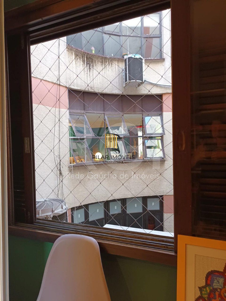 Apartamento  2 quartos, suite, , sacada,   2 quartos,  churrasqueira, semi mobiliado com garagem!