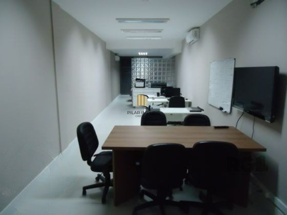 Sala à Venda no Centro Profissional Felipe 1, Porto Alegre RS  - Pilar Imóveis