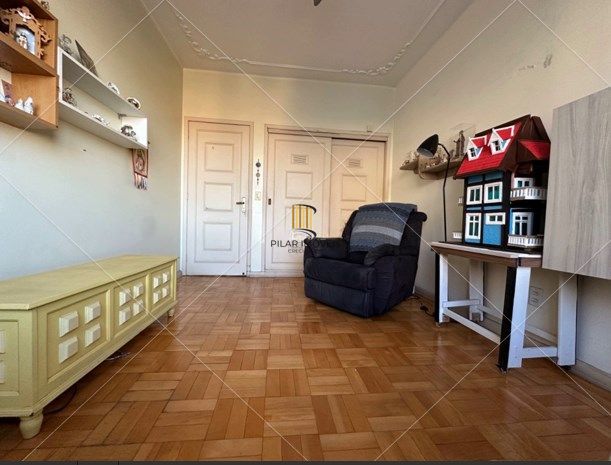 Apartamento 2 quartos, desocupado, andar alto na cidade Baixa!