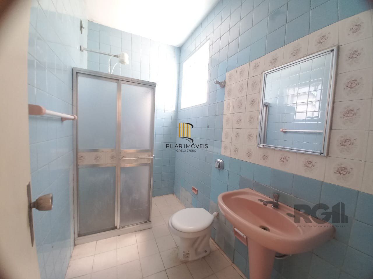 Apartamento com 2 quartos na Cidade Baixa!