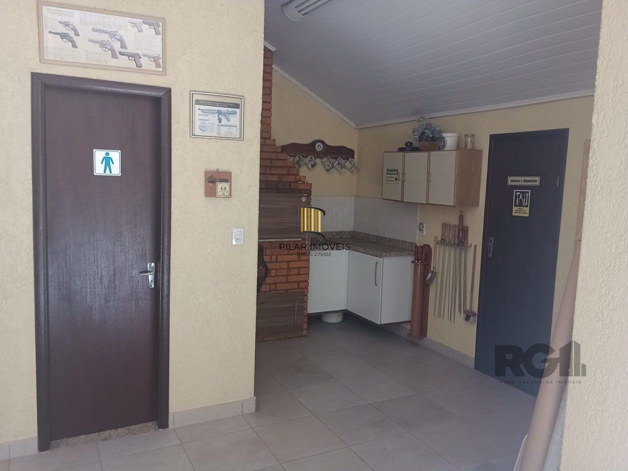 Casa 3 dormitórios no bairro Santo Antônio