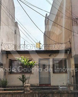 Casa para Venda - 130m², 2 dormitórios, 1 vaga - Cidade Baixa