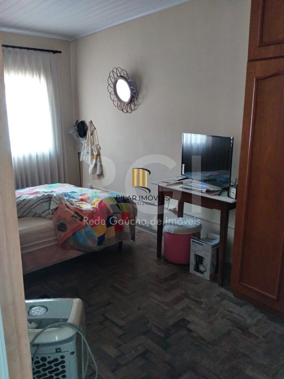 Casa para Venda - 130m², 2 dormitórios, 1 vaga - Cidade Baixa