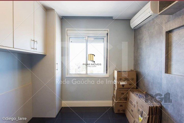 Apartamento para Venda - 80.99m², 3 dormitórios, sendo 1 suites, 2 vagas - Bom Fim
